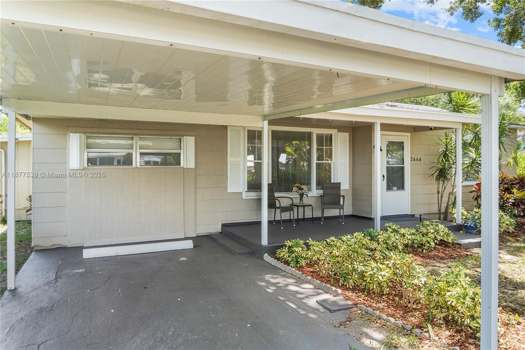 Photo of 2446 18th Ave, Vero Beach, FL 32960 (MLS # A11877539)