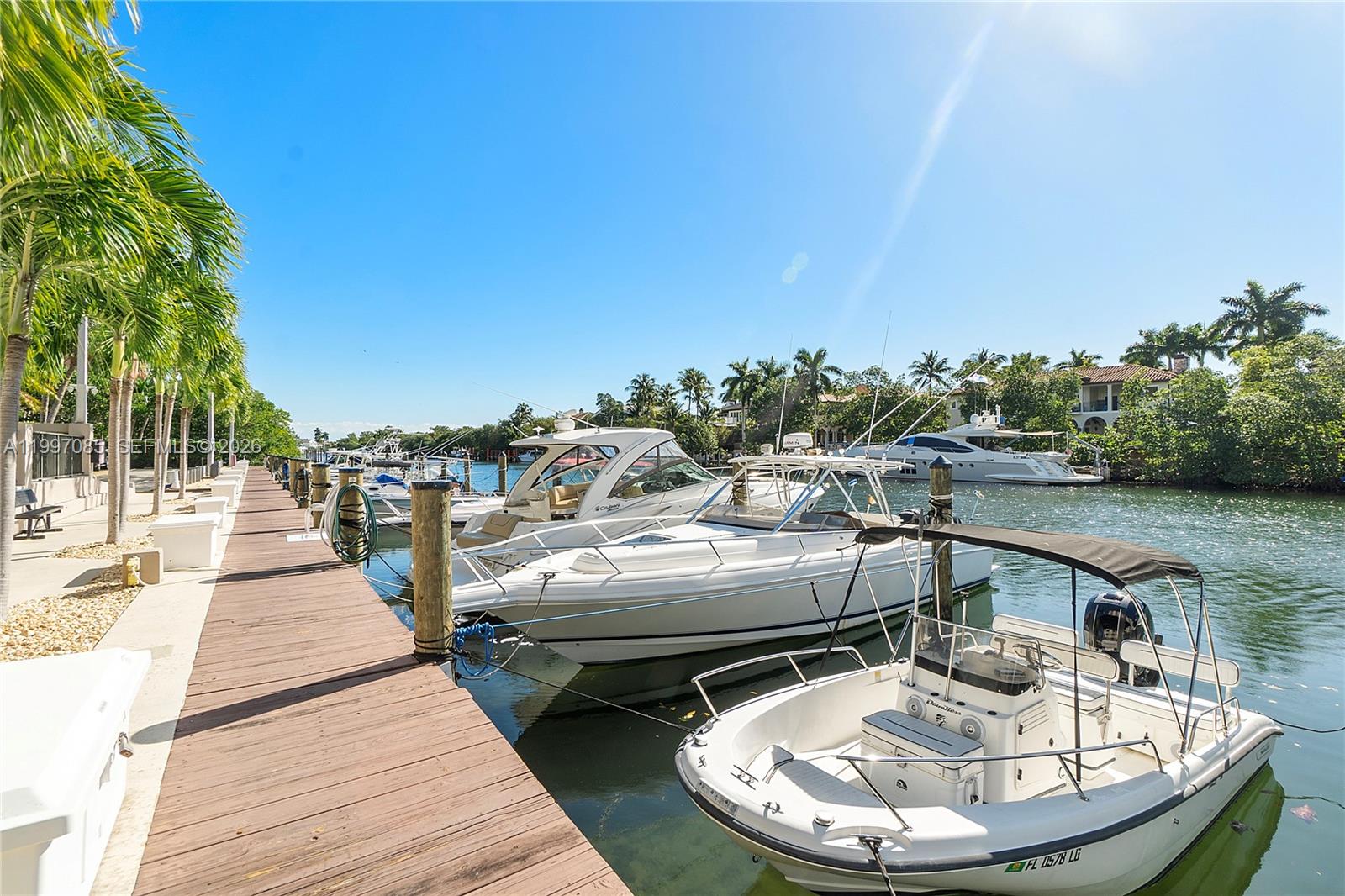 GABLES WATERWAY TOWERS CO - Residential