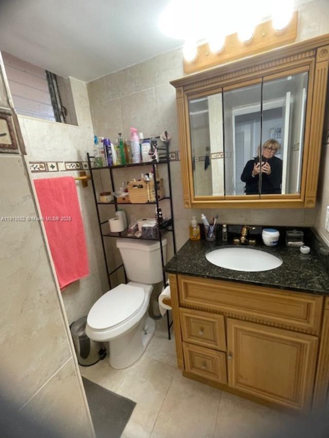 POINT EAST SEC III CONDO - Residential Lease