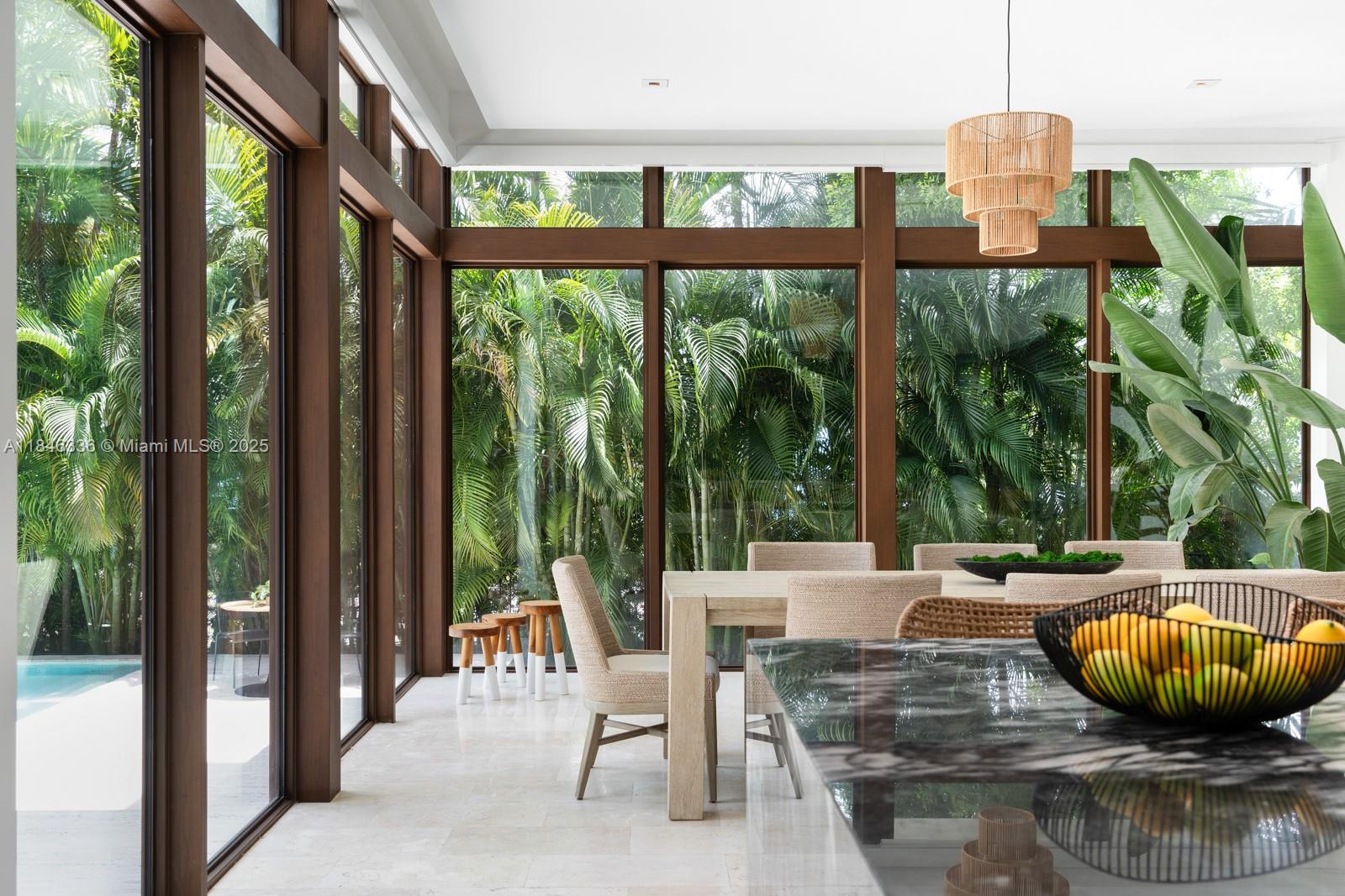 110 Venetian Way