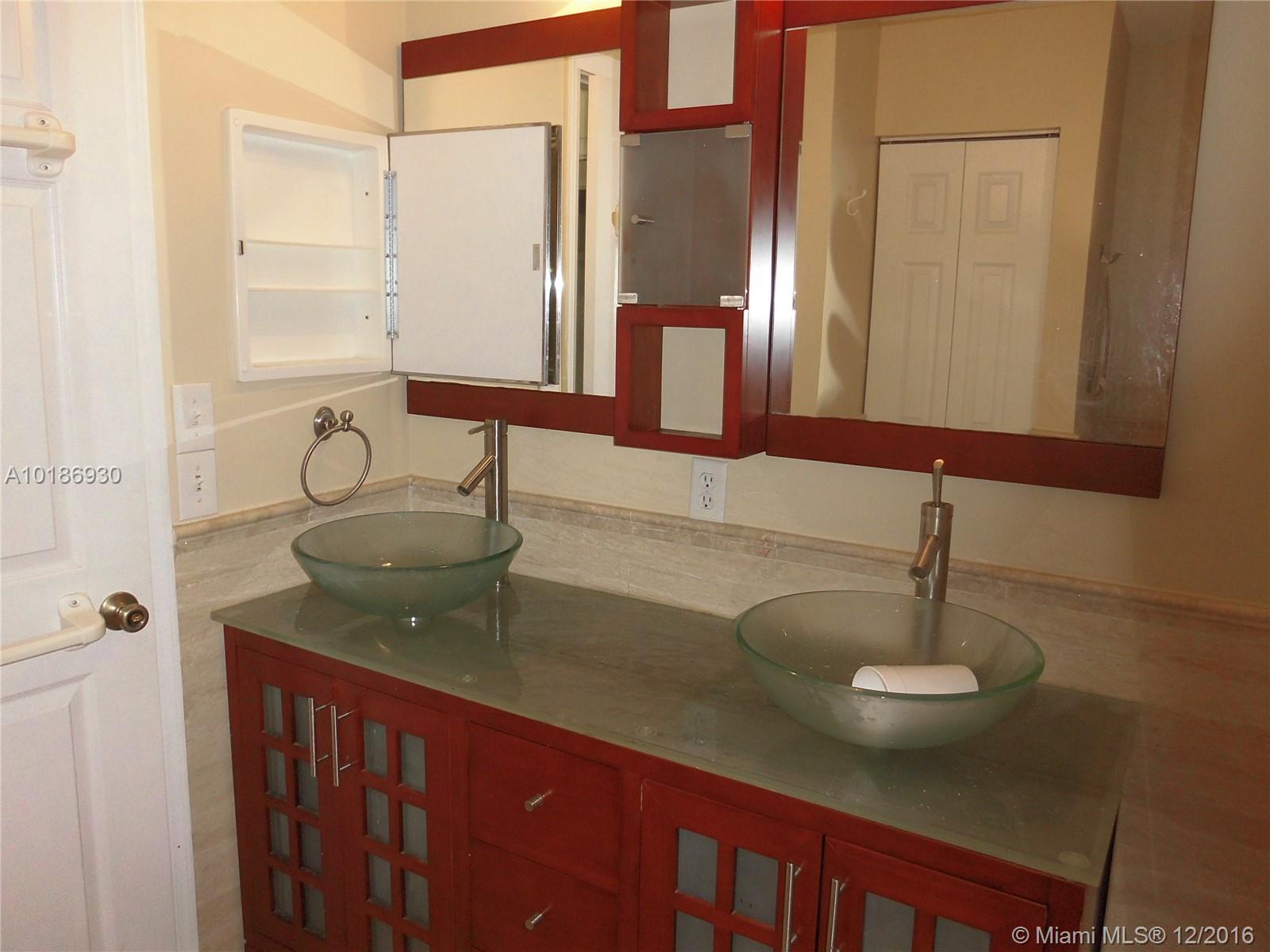 Slver Lakes saphyre sound - Residential Lease