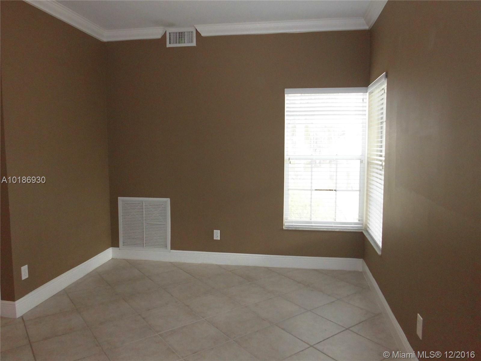 Slver Lakes saphyre sound - Residential Lease