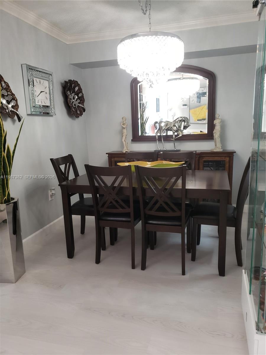 INTERNATIONAL PARK CONDO - Residential