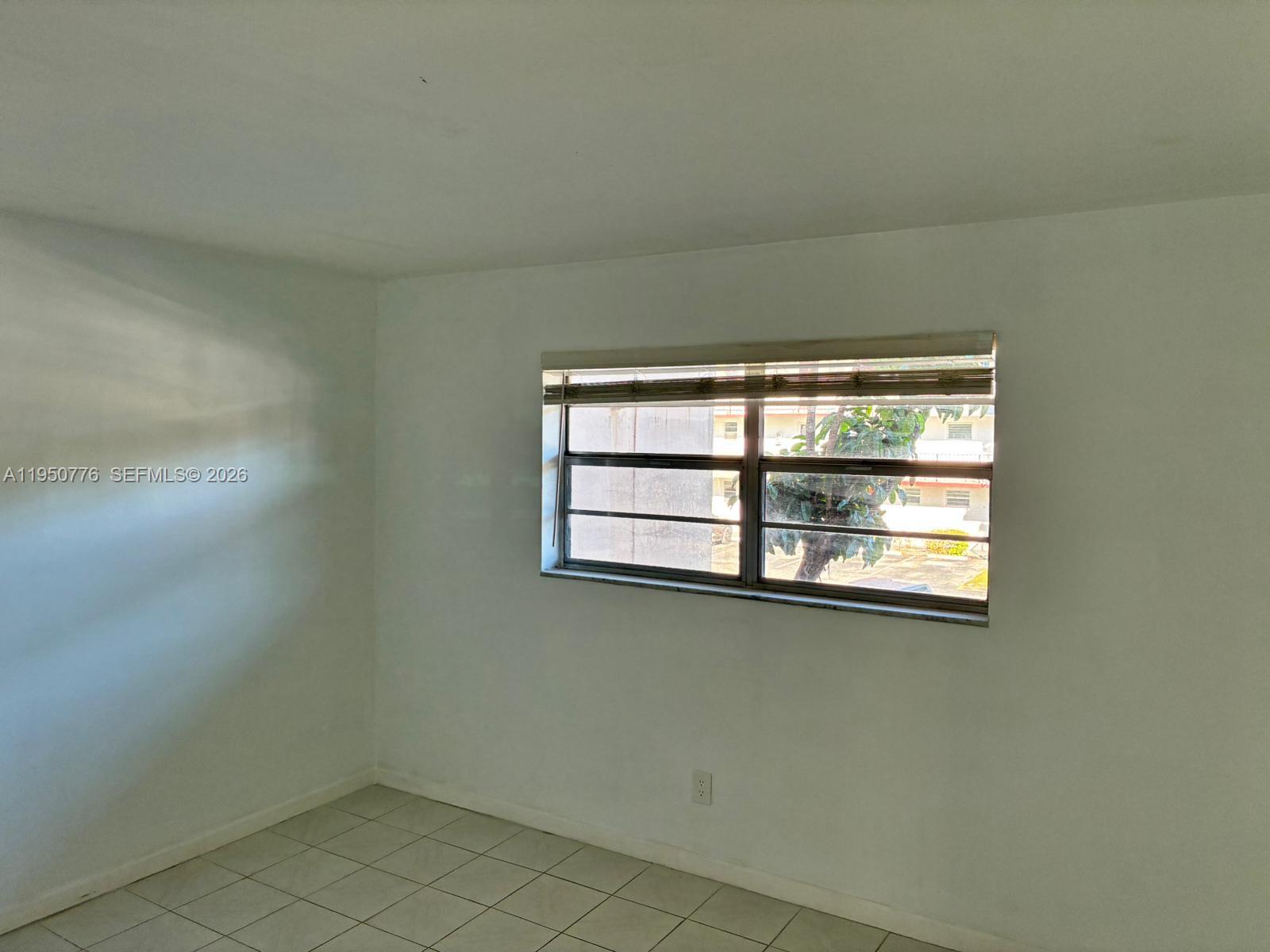 SIXTH HORIZONS CONDO - Residential