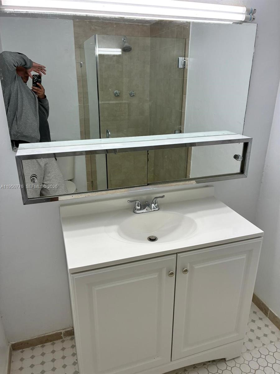 SIXTH HORIZONS CONDO - Residential