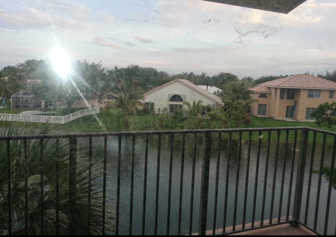 PALMS OF PEMBROKE CONDO - Residential