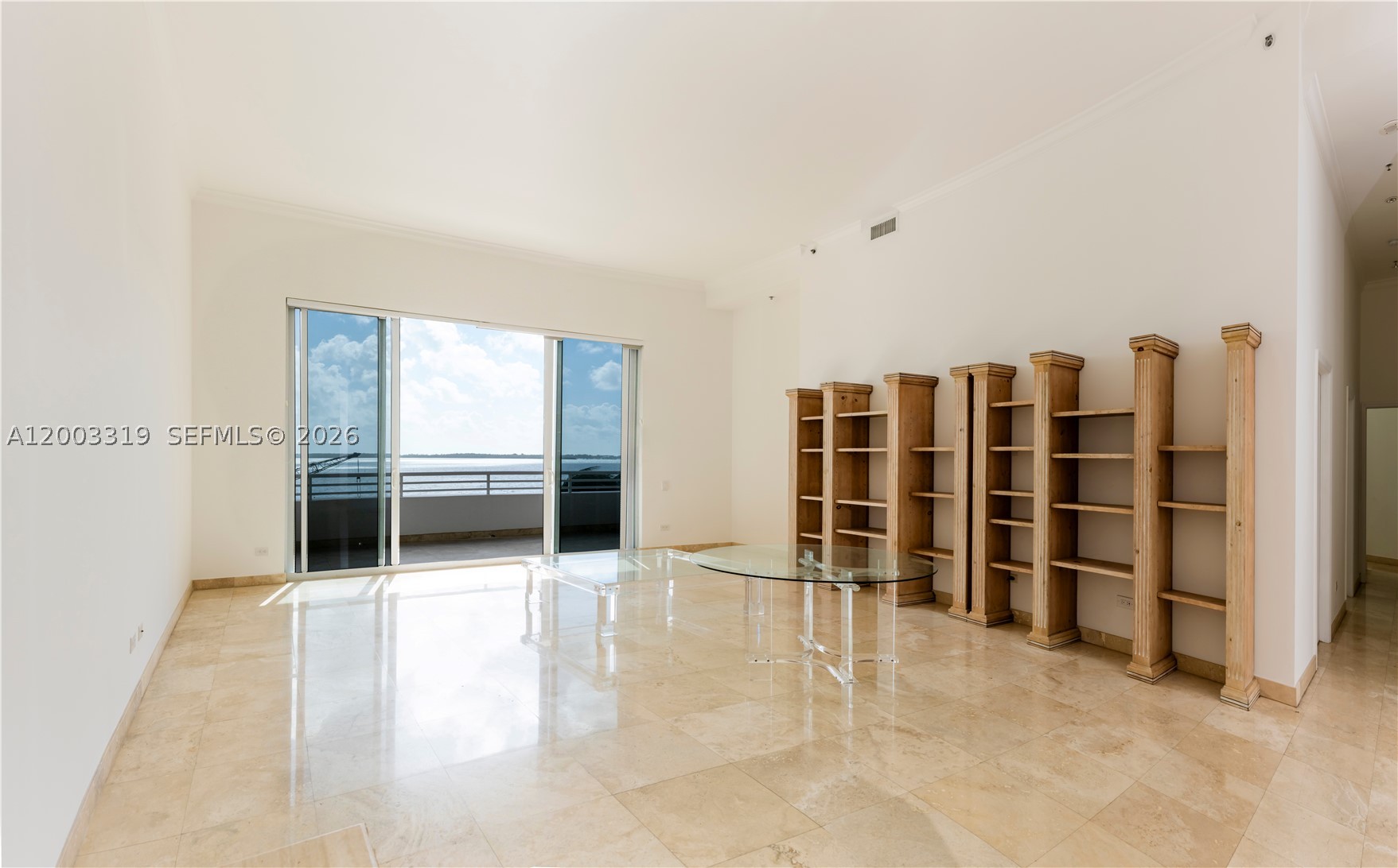 808 Brickell Key Dr 404