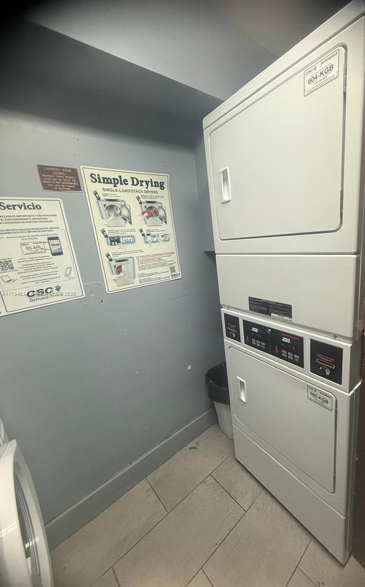 MONTECARLO CONDO - Residential