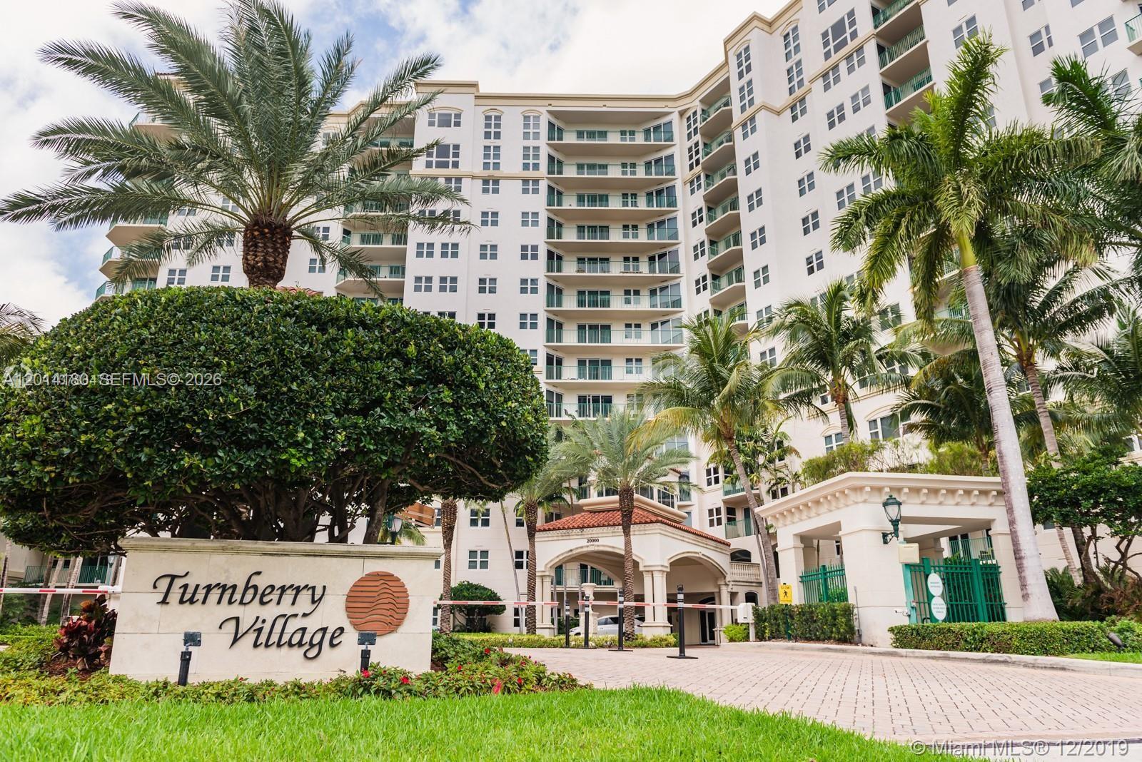 TURNBERRY VLG NO TOWER CO - Residential Lease