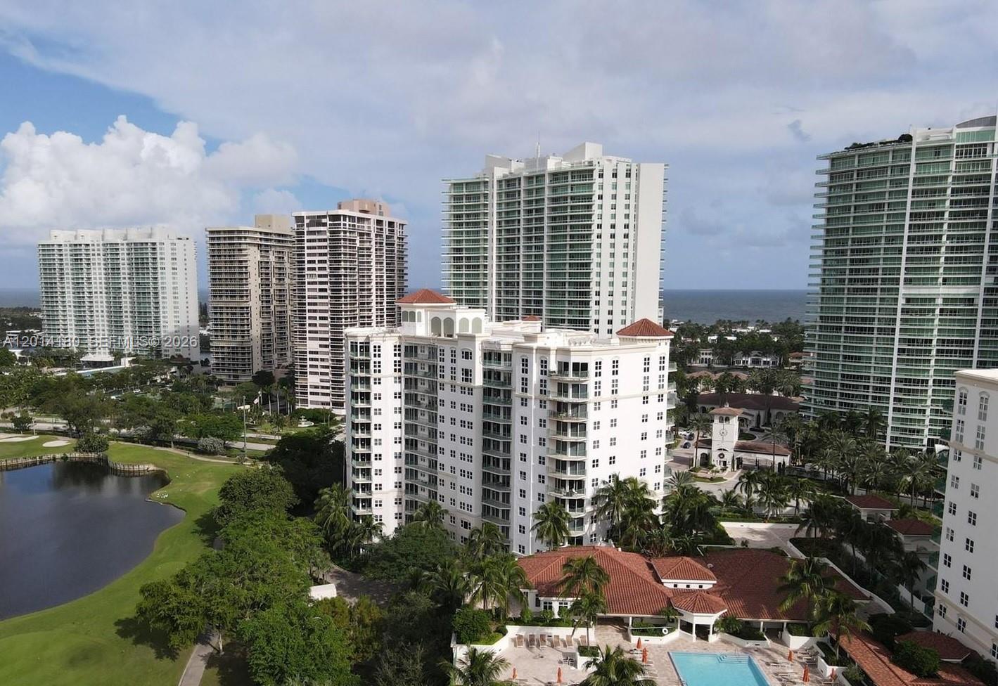 TURNBERRY VLG NO TOWER CO - Residential Lease