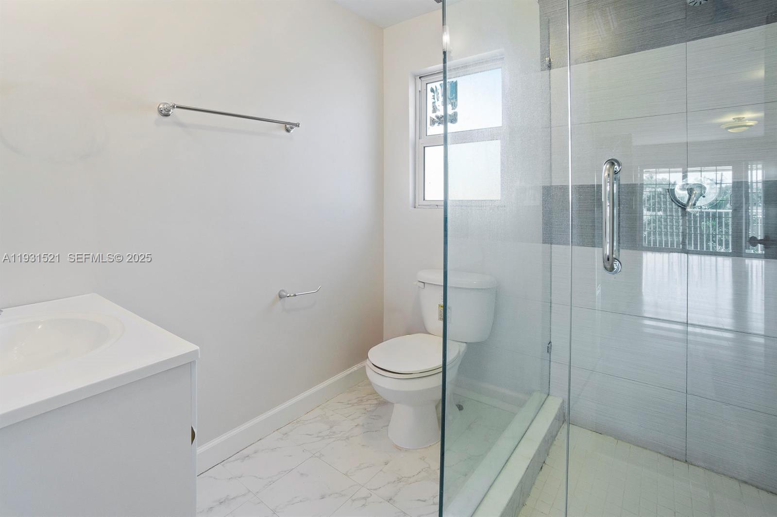 SPANISH VILLAGE - Residential Lease