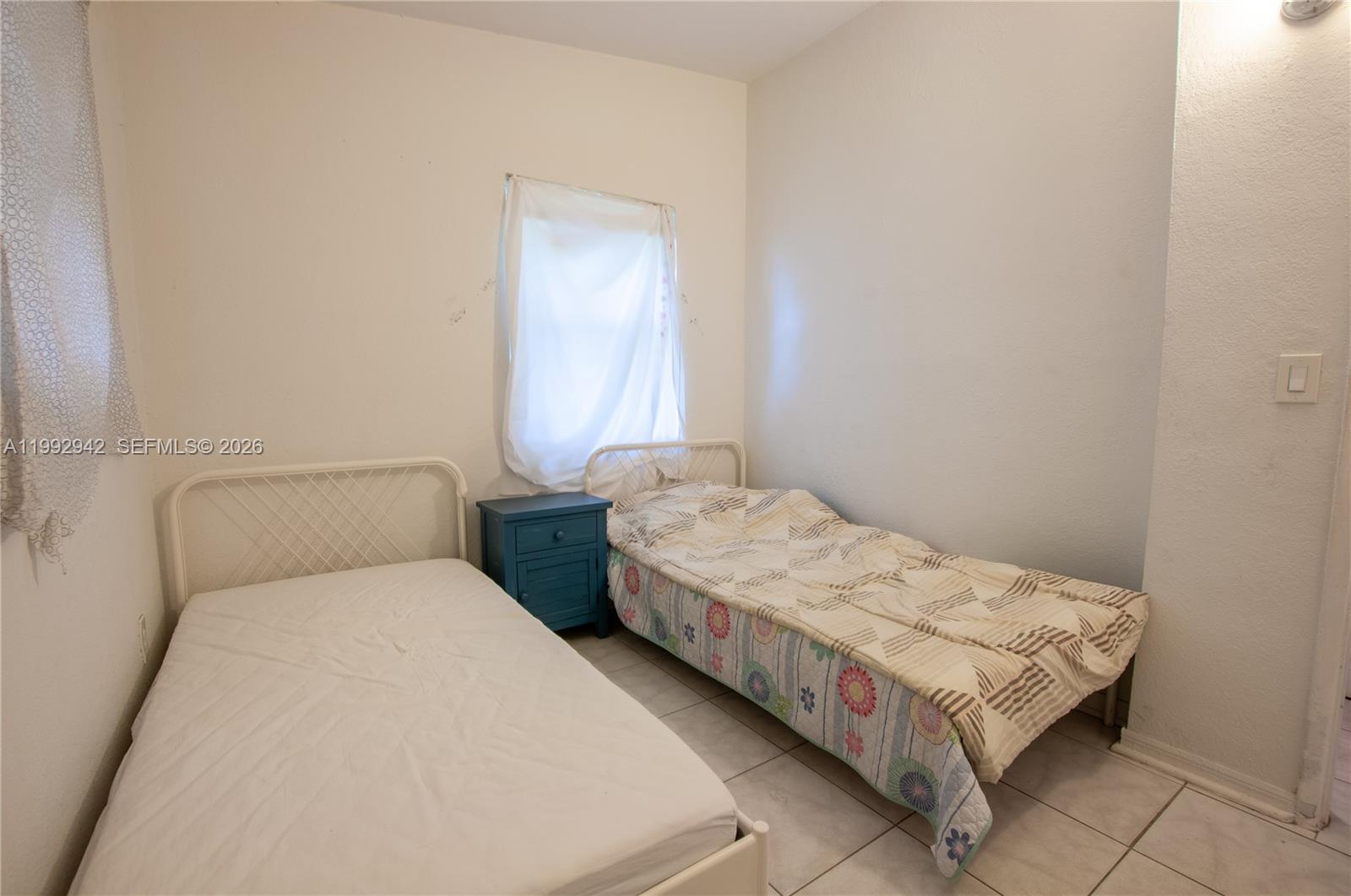 LAKE FOREST SEC 2 - Residential