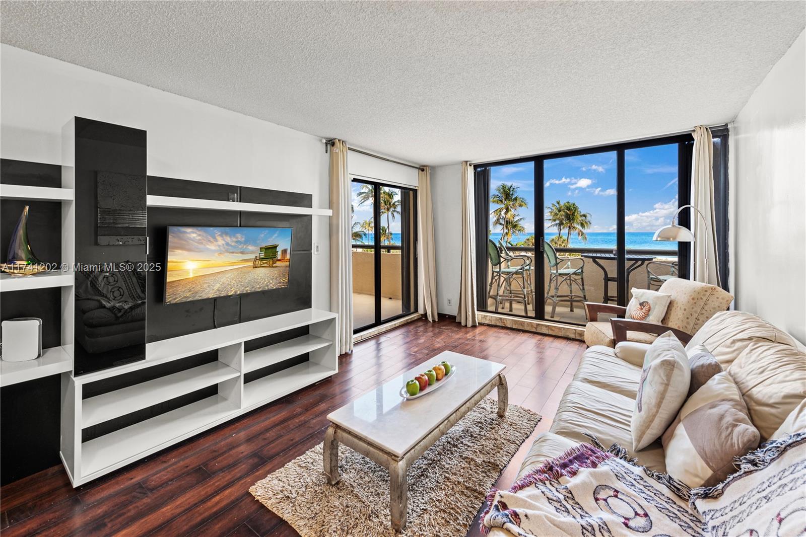 CLUB ATLANTIS CONDO - Residential