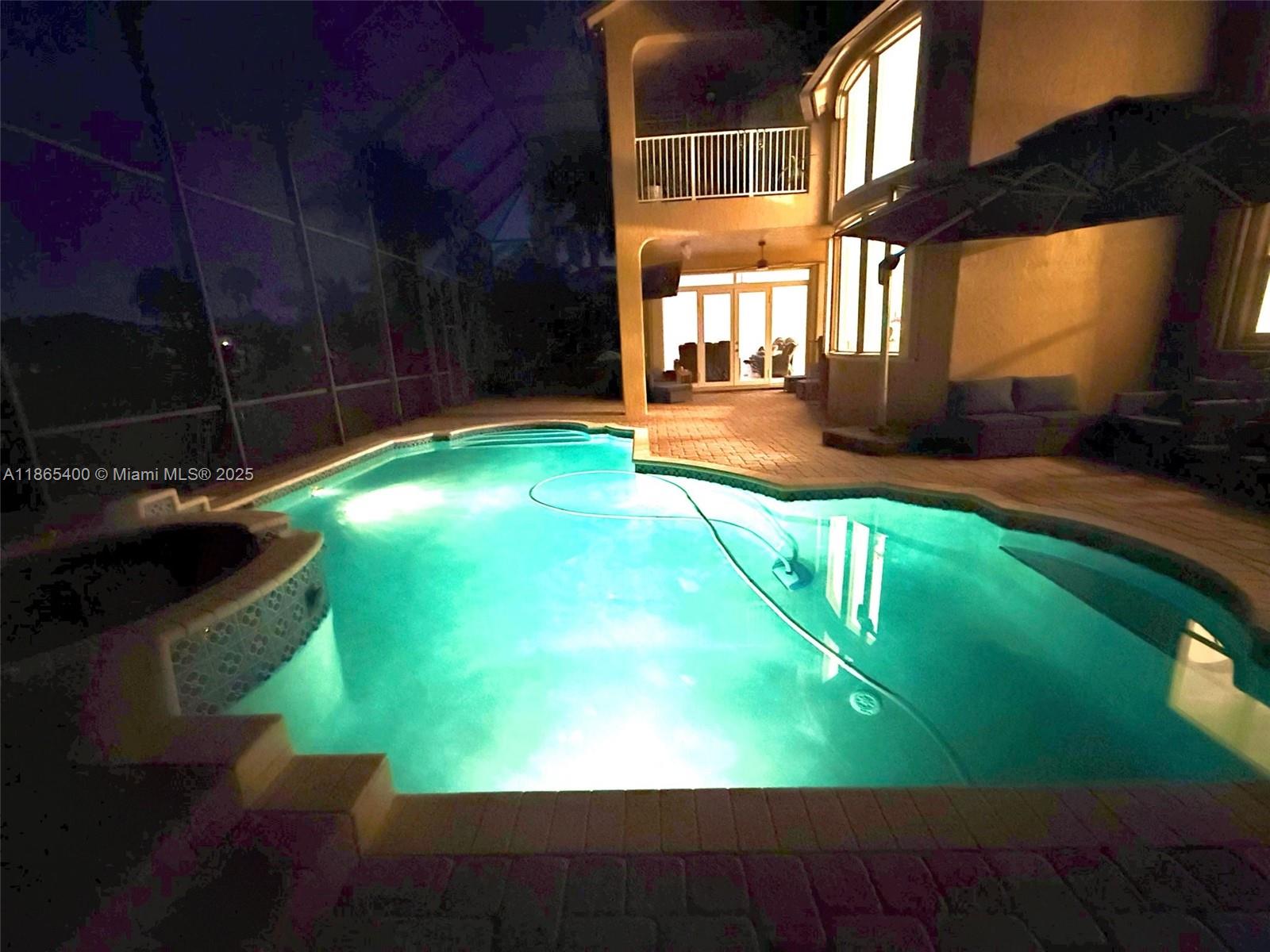 SUNSET LAKES PLAT ONE - Residential