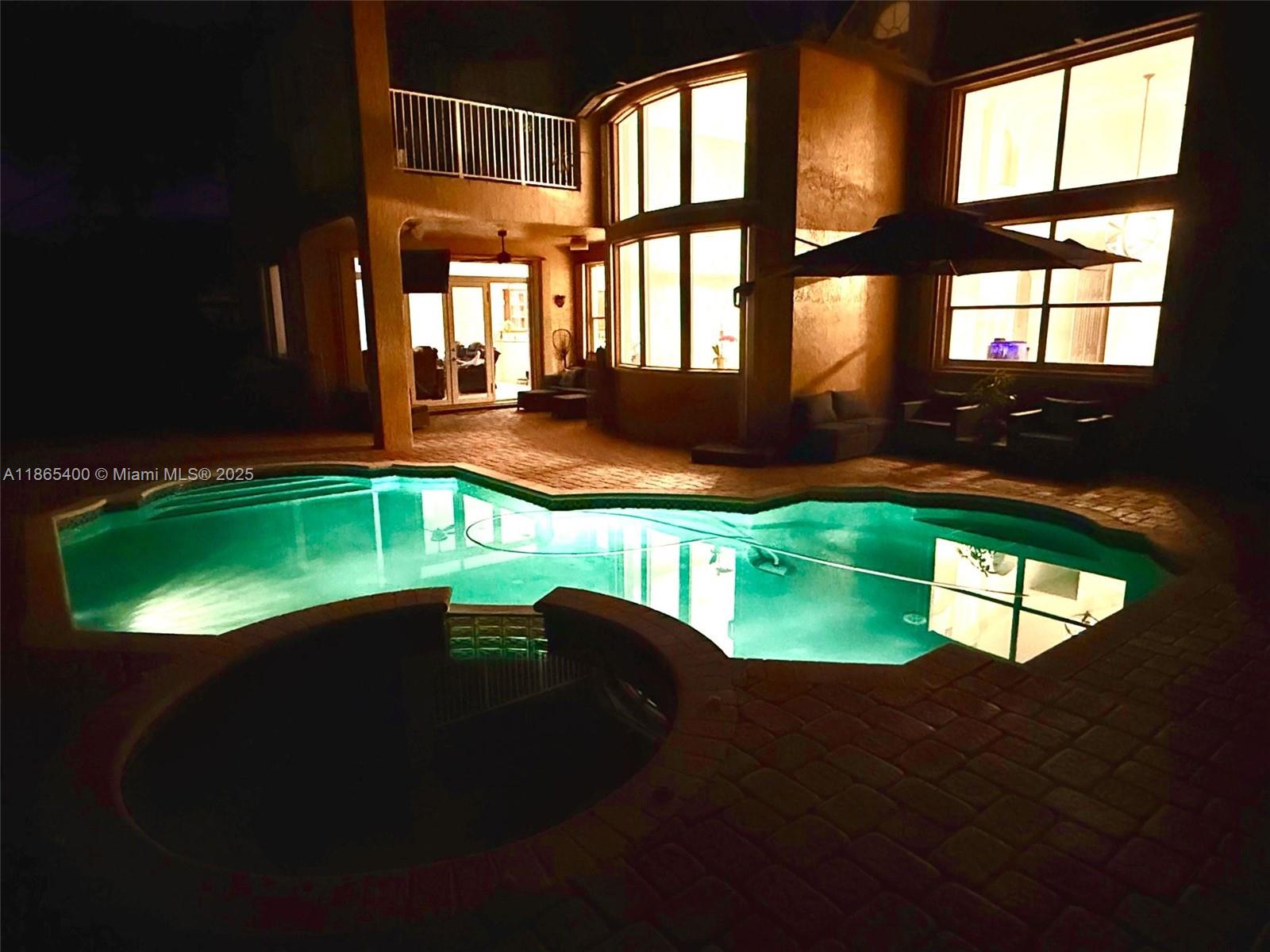 SUNSET LAKES PLAT ONE - Residential