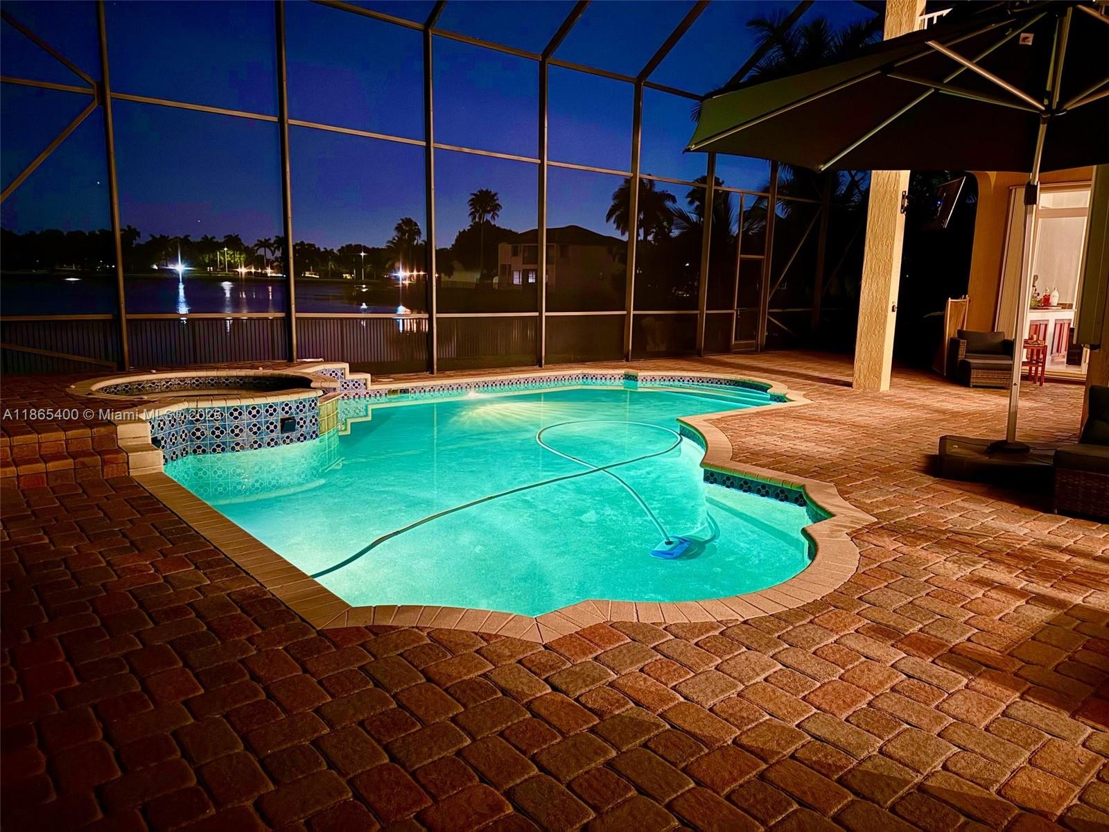SUNSET LAKES PLAT ONE - Residential