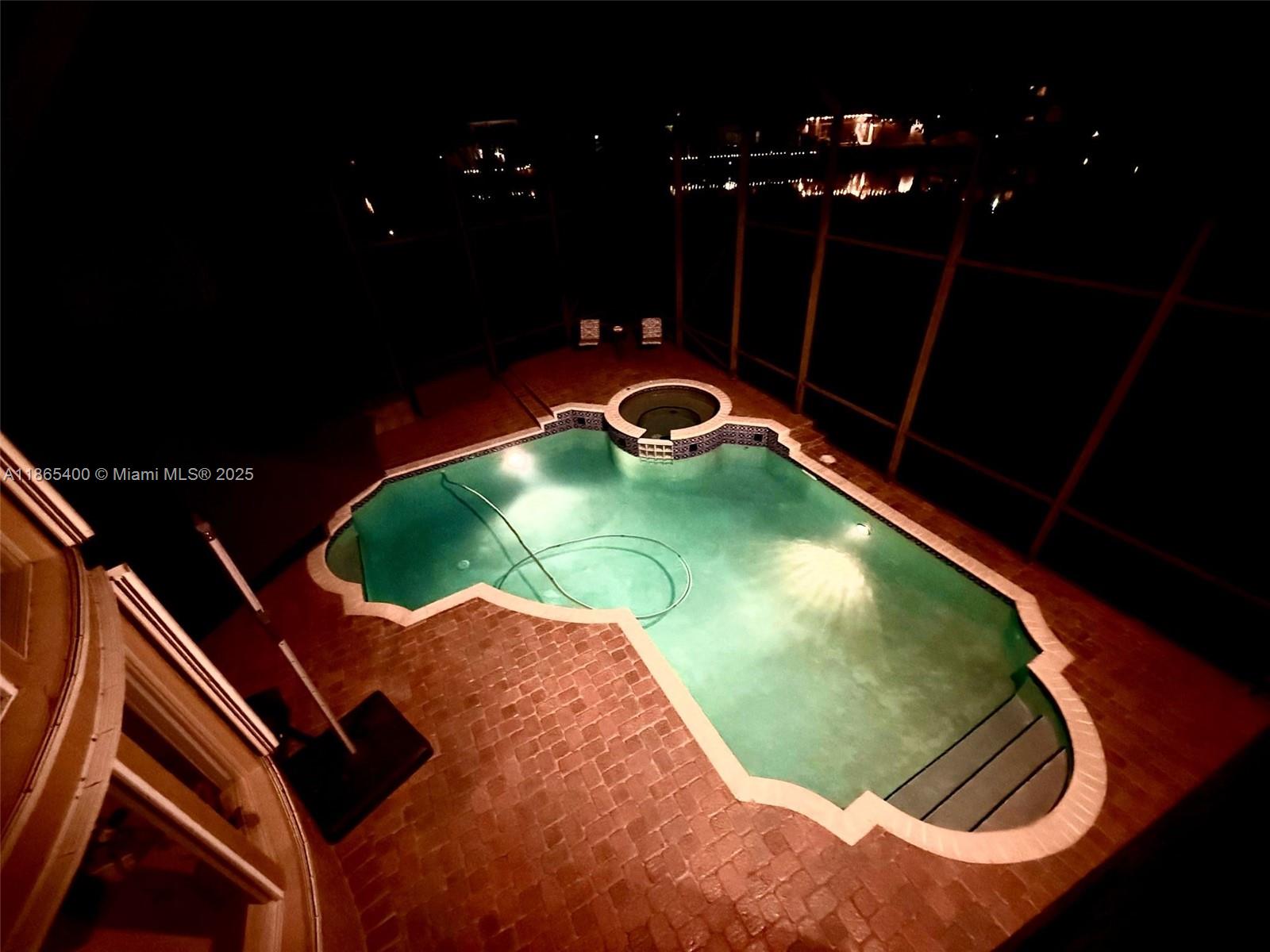 SUNSET LAKES PLAT ONE - Residential