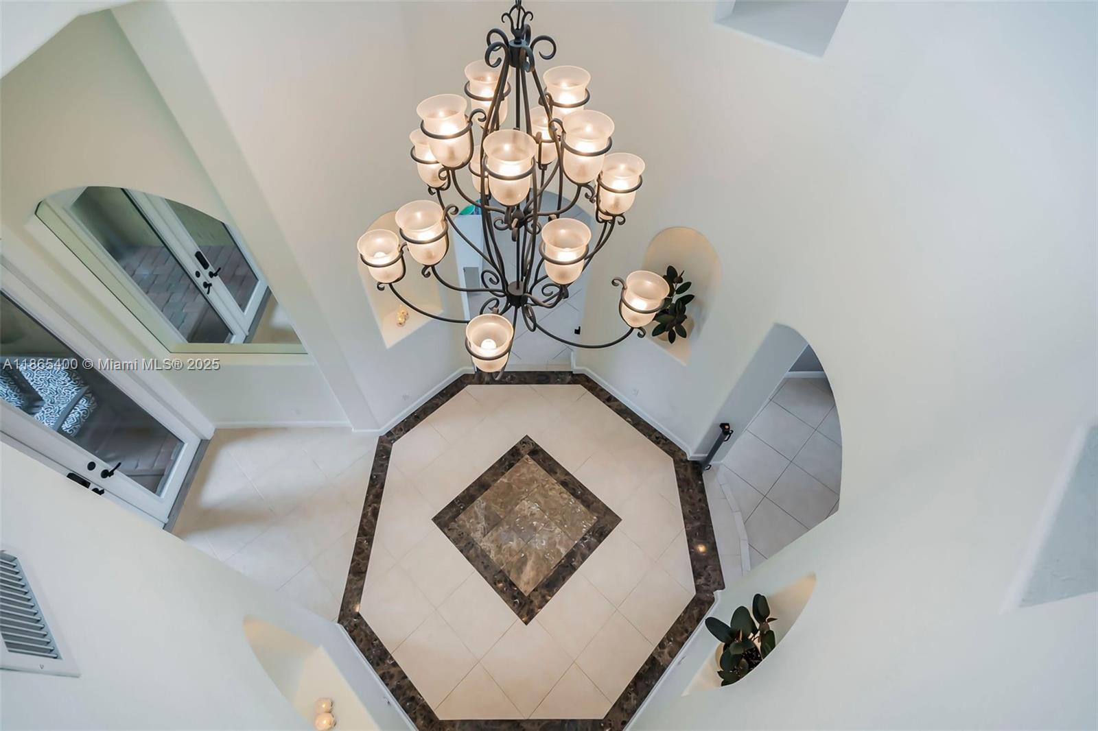 SUNSET LAKES PLAT ONE - Residential