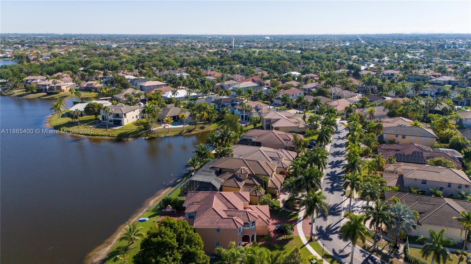 SUNSET LAKES PLAT ONE - Residential