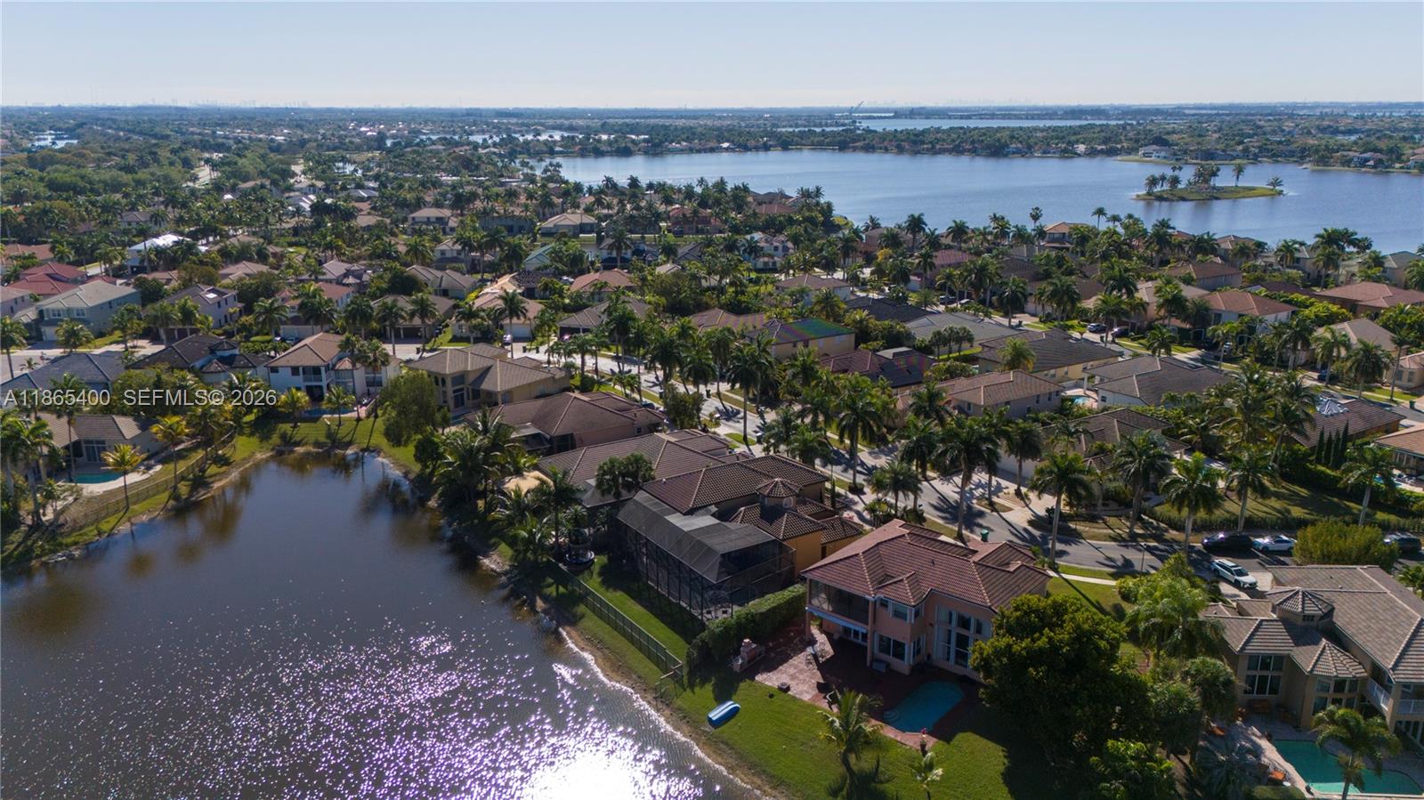 SUNSET LAKES PLAT ONE - Residential
