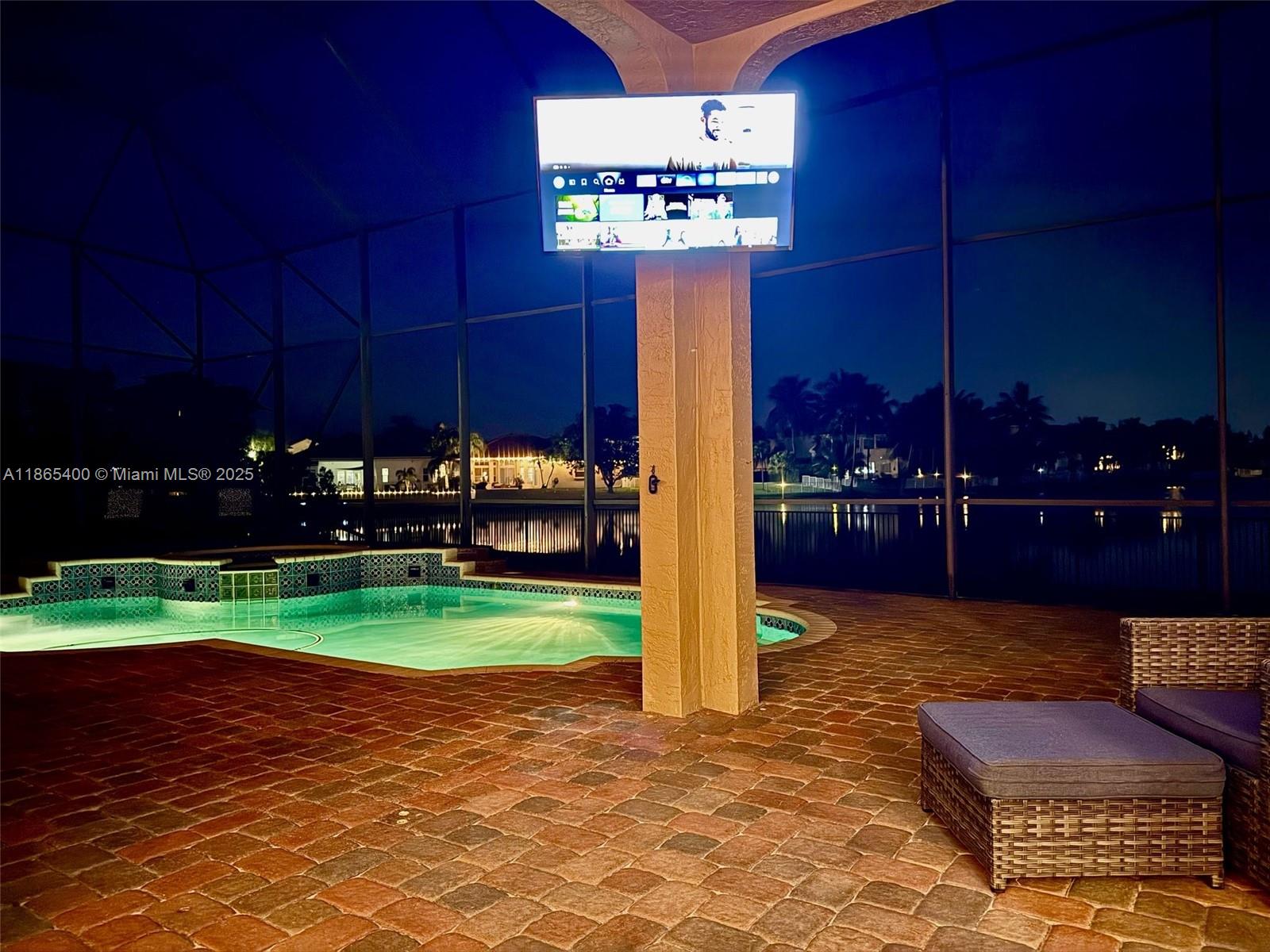 SUNSET LAKES PLAT ONE - Residential