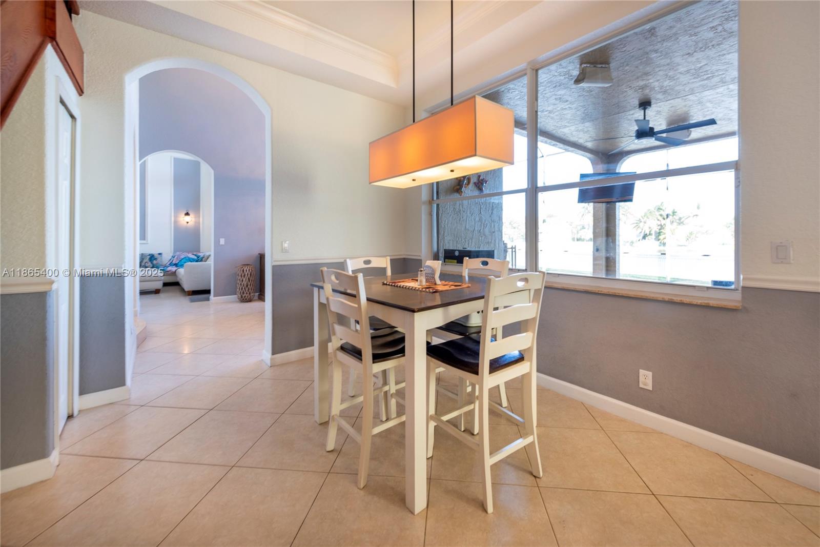 SUNSET LAKES PLAT ONE - Residential