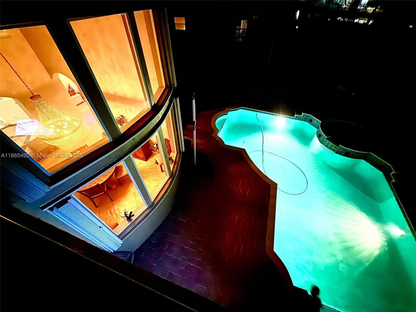 Miramar, Florida, 33029, United States, 6 Bedrooms Bedrooms, ,5 BathroomsBathrooms,Residential,Active,1922755