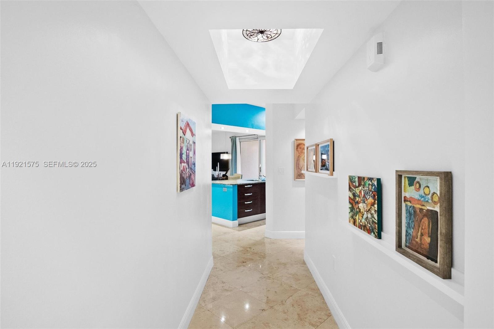 TURNBERRY VILLAGE SO TOWE - Residential Lease