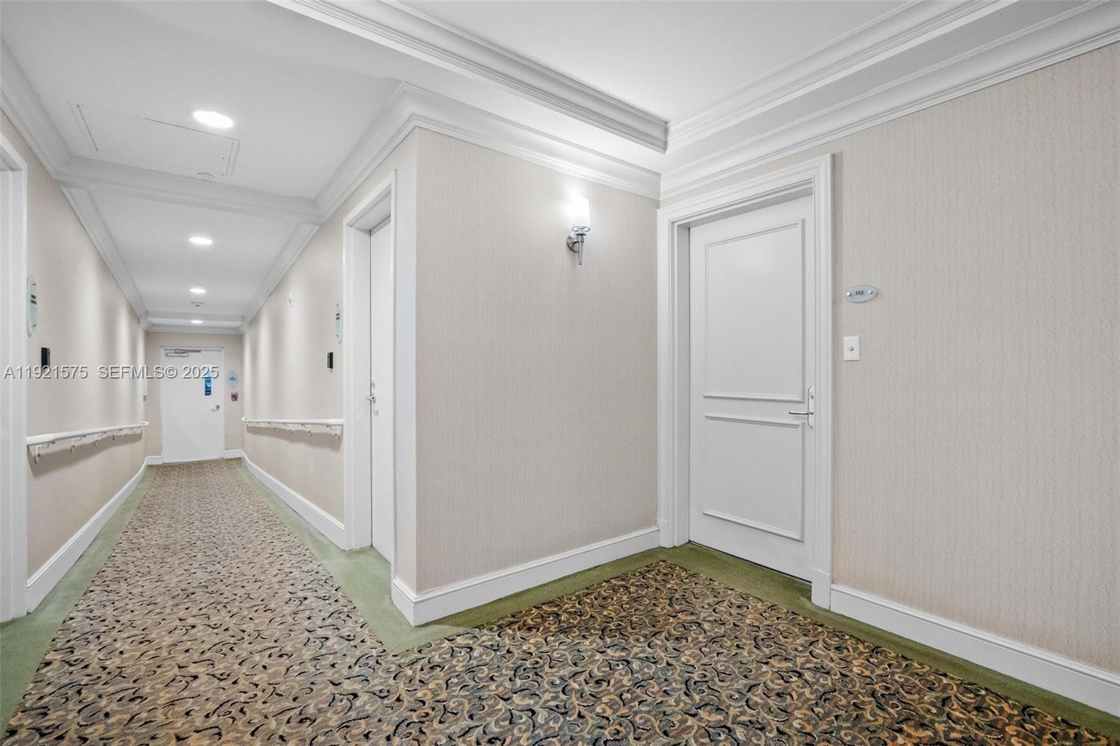 TURNBERRY VILLAGE SO TOWE - Residential Lease