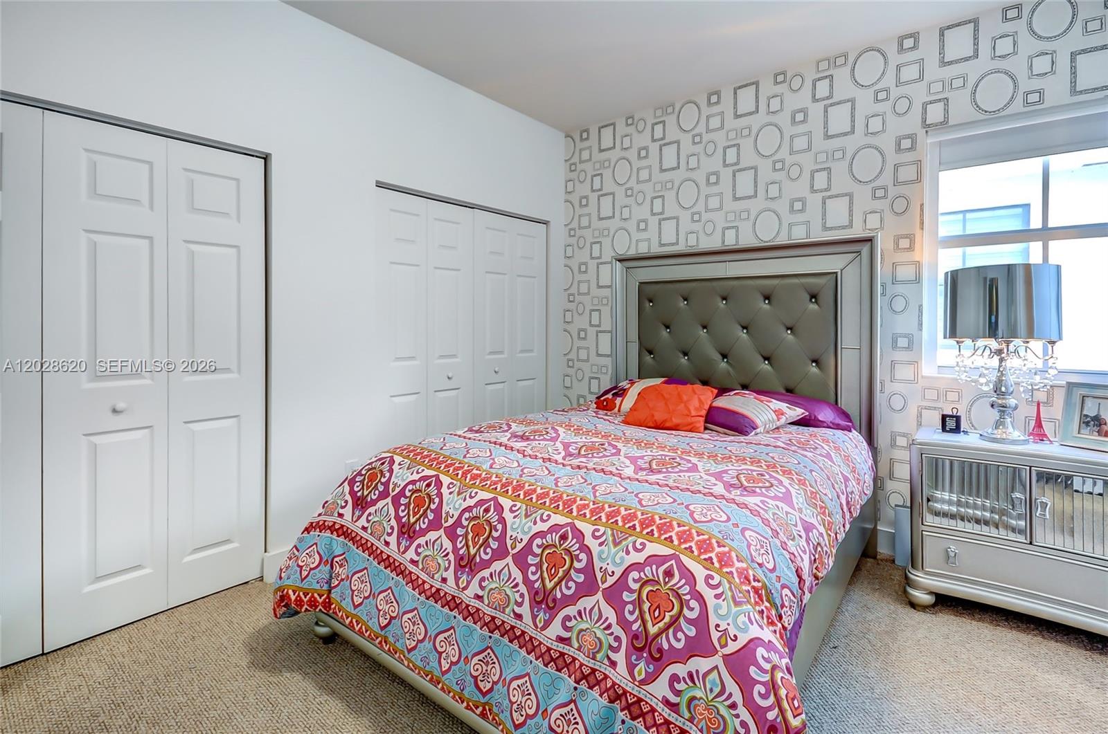 VINTAGE ESTATES - Residential