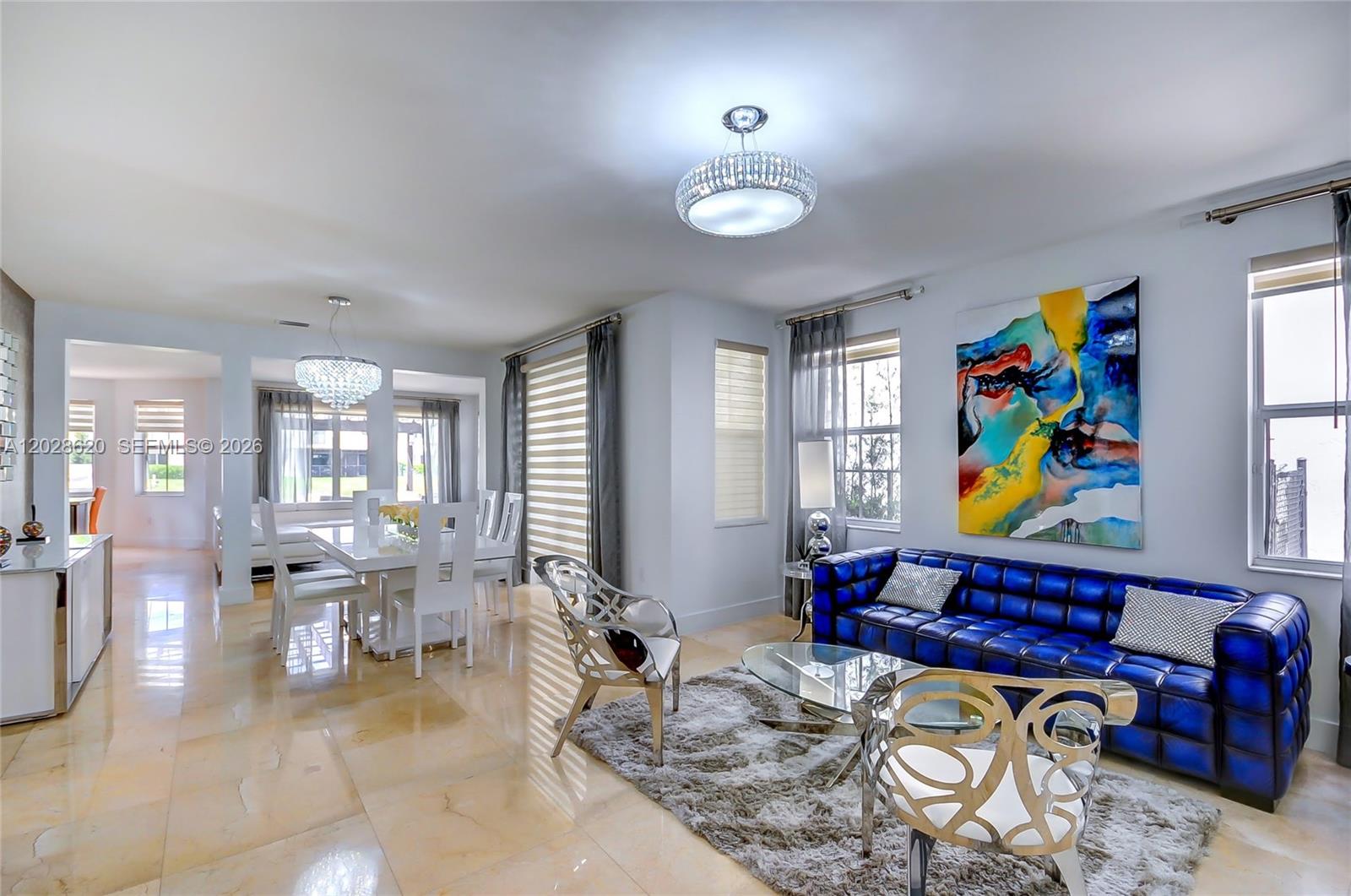 VINTAGE ESTATES - Residential