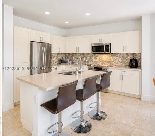 10555 NW 69th Ter