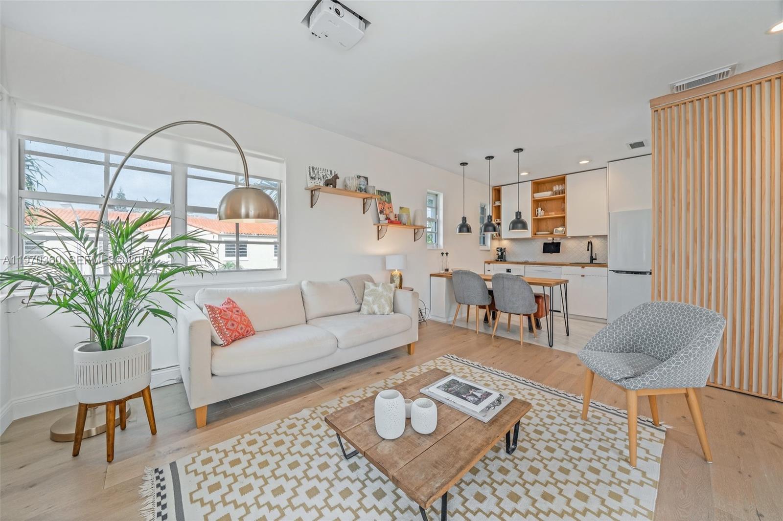 1457 Meridian Ave 201