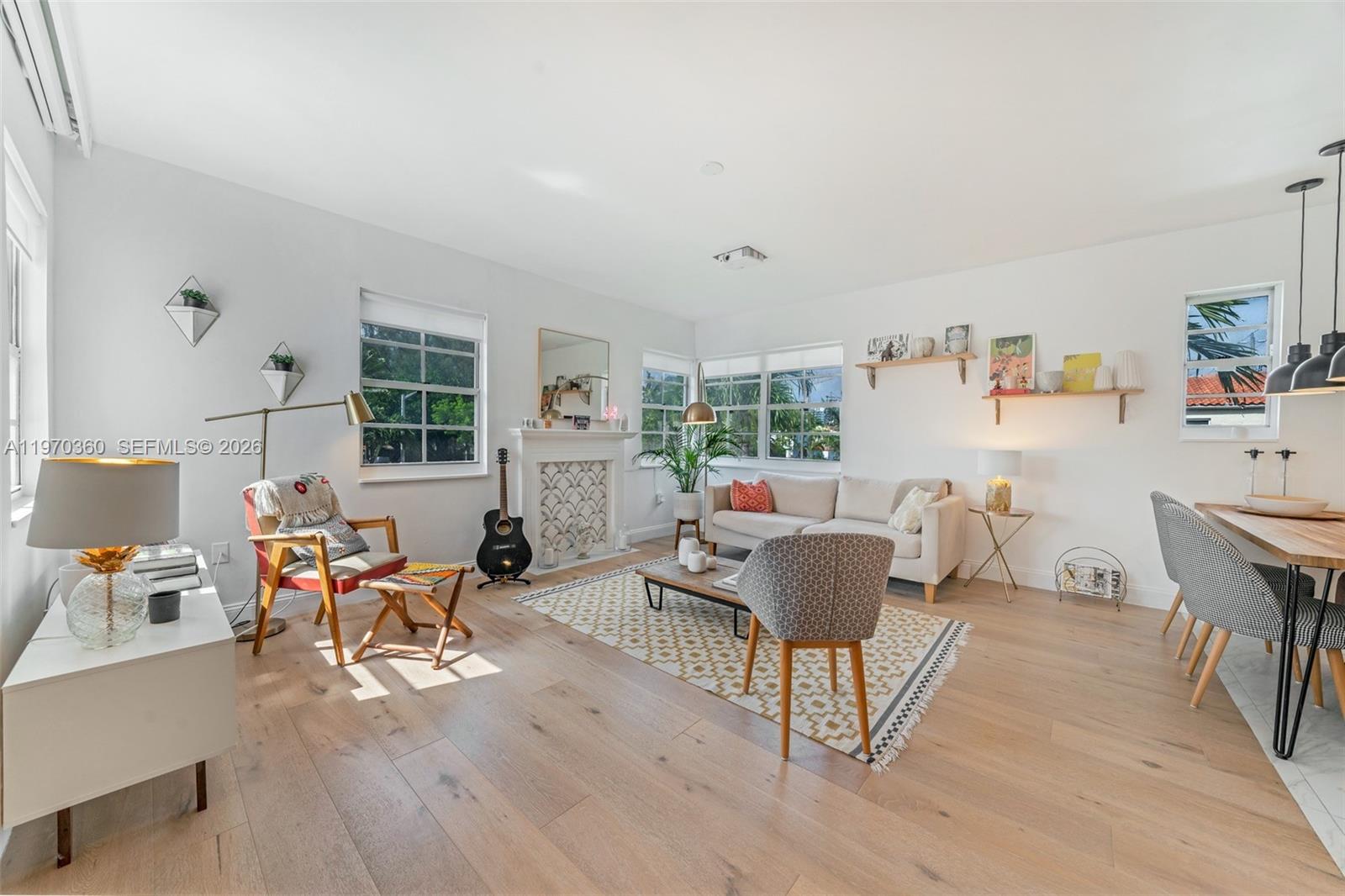 ALOHA CONDO - Residential Lease
