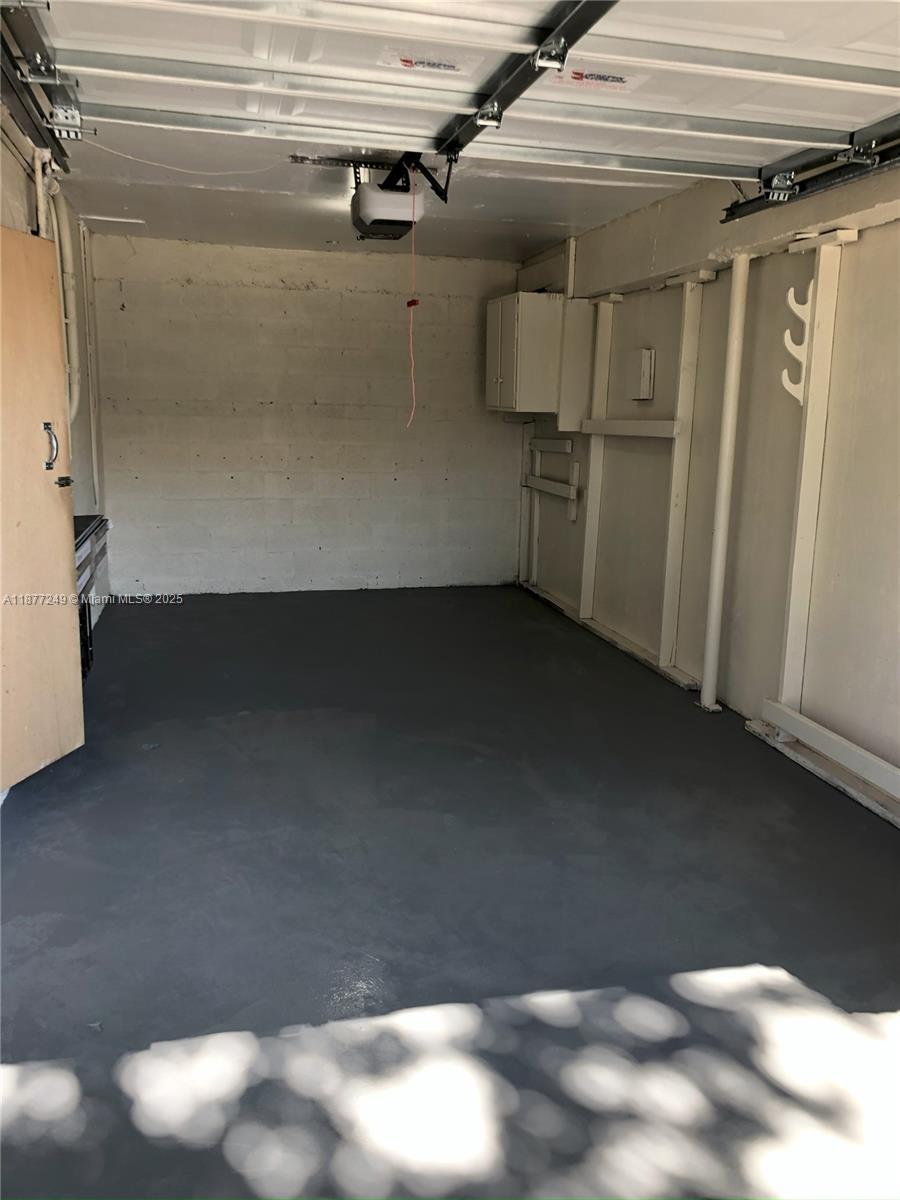 HABITAT II CONDO - Residential