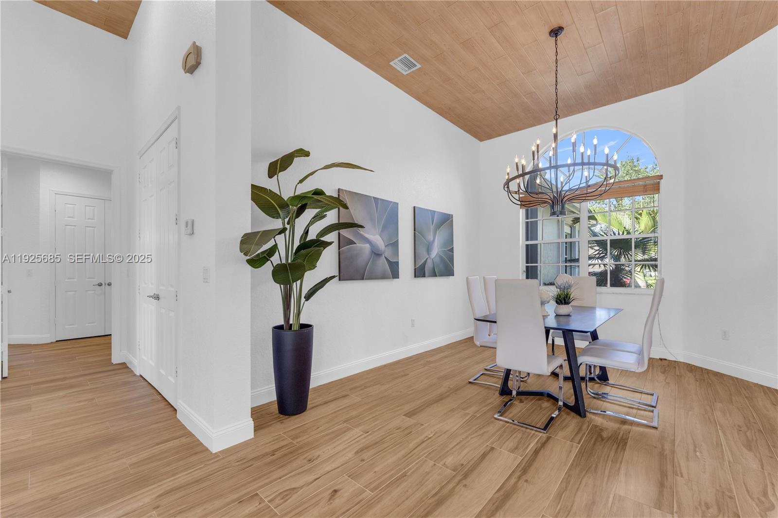 IMAGINATION FARMS EAST - Residential