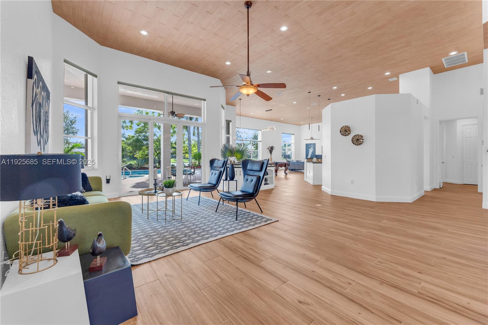 IMAGINATION FARMS EAST - Residential