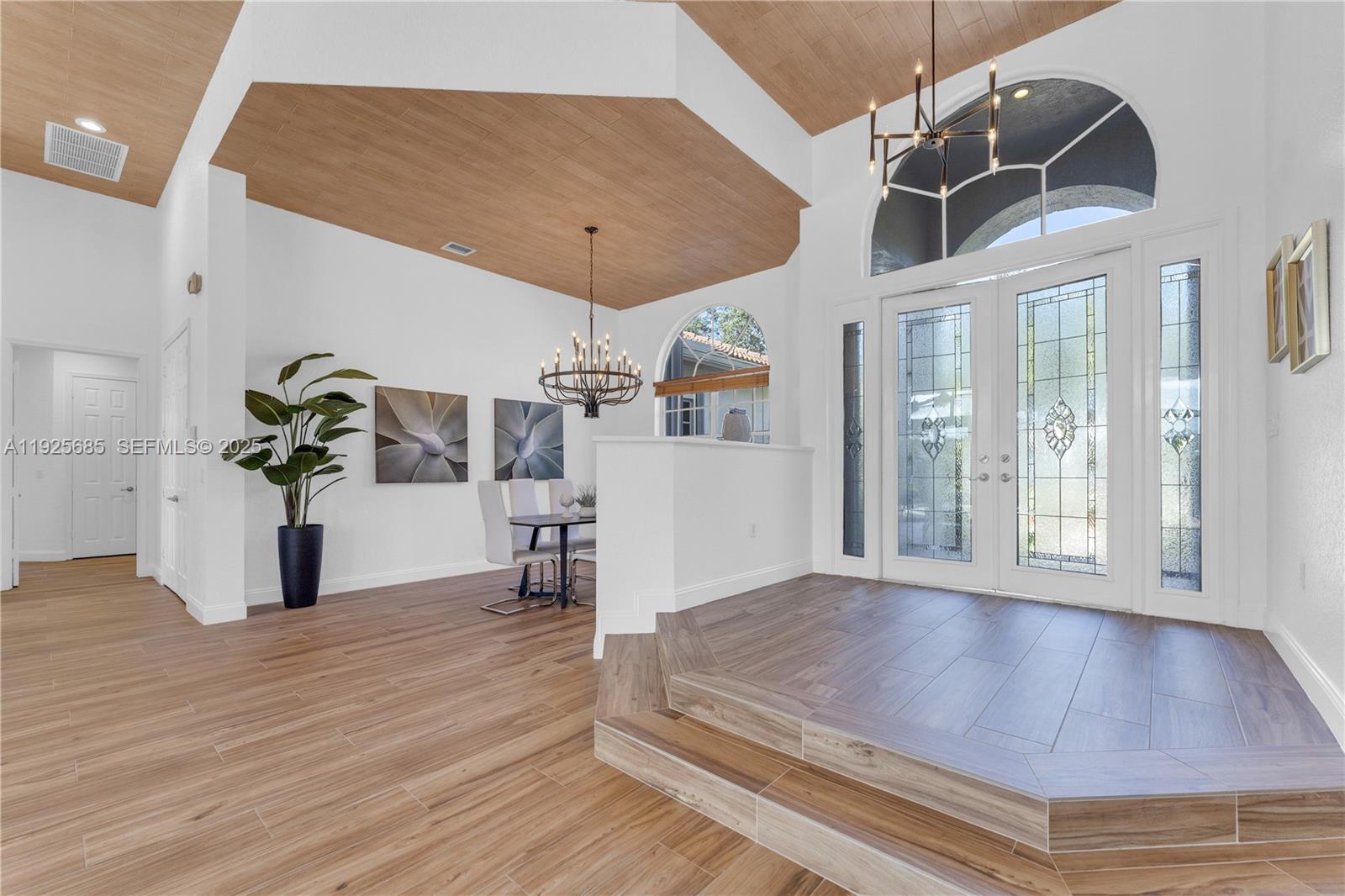 View photos, virtual tours, details... 13890 SW 41st St