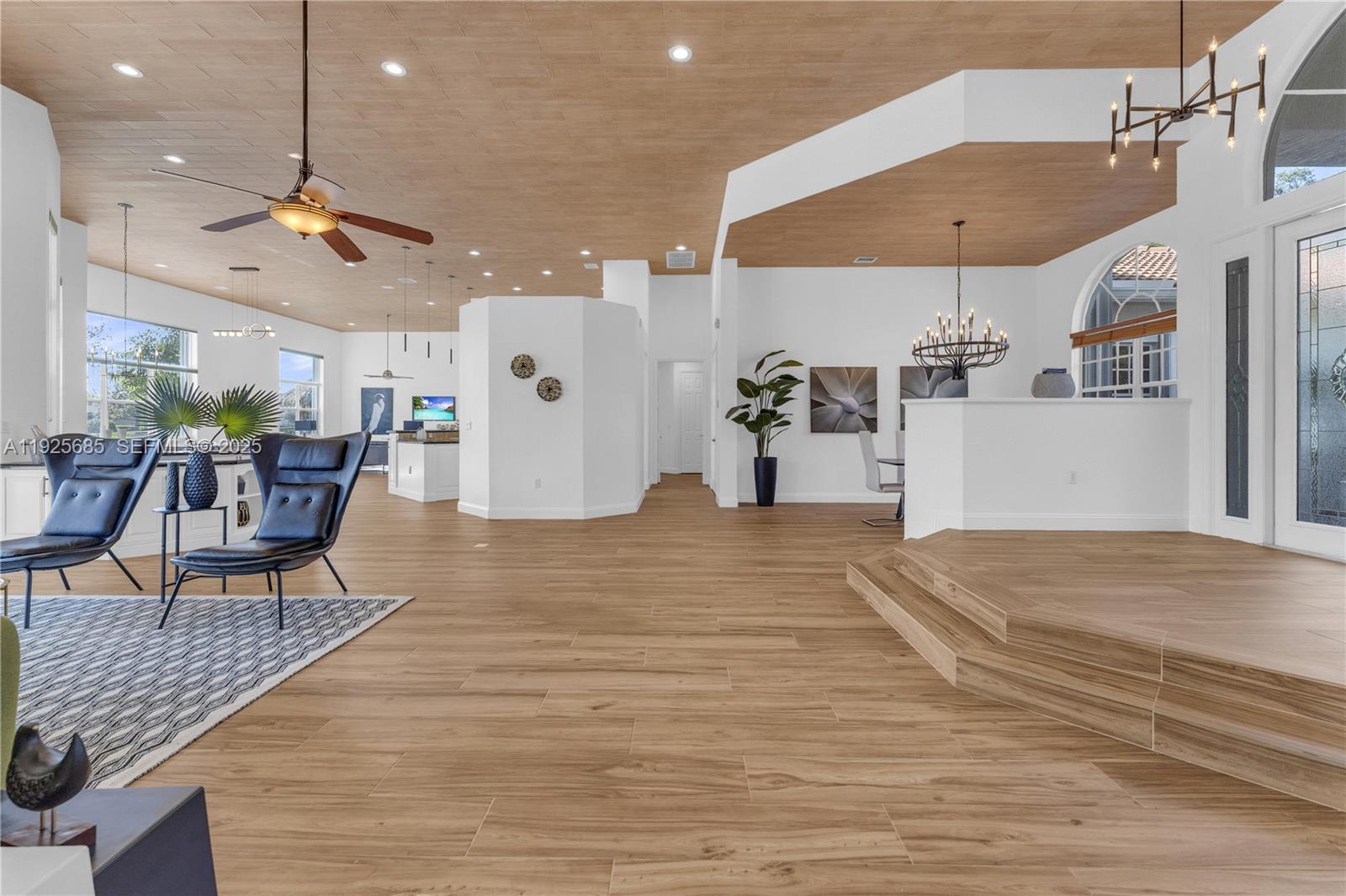 View photos, virtual tours, details... 13890 SW 41st St