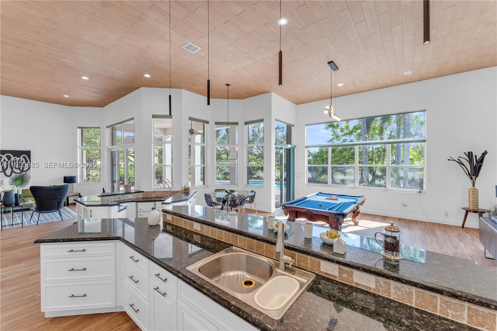 IMAGINATION FARMS EAST - Residential