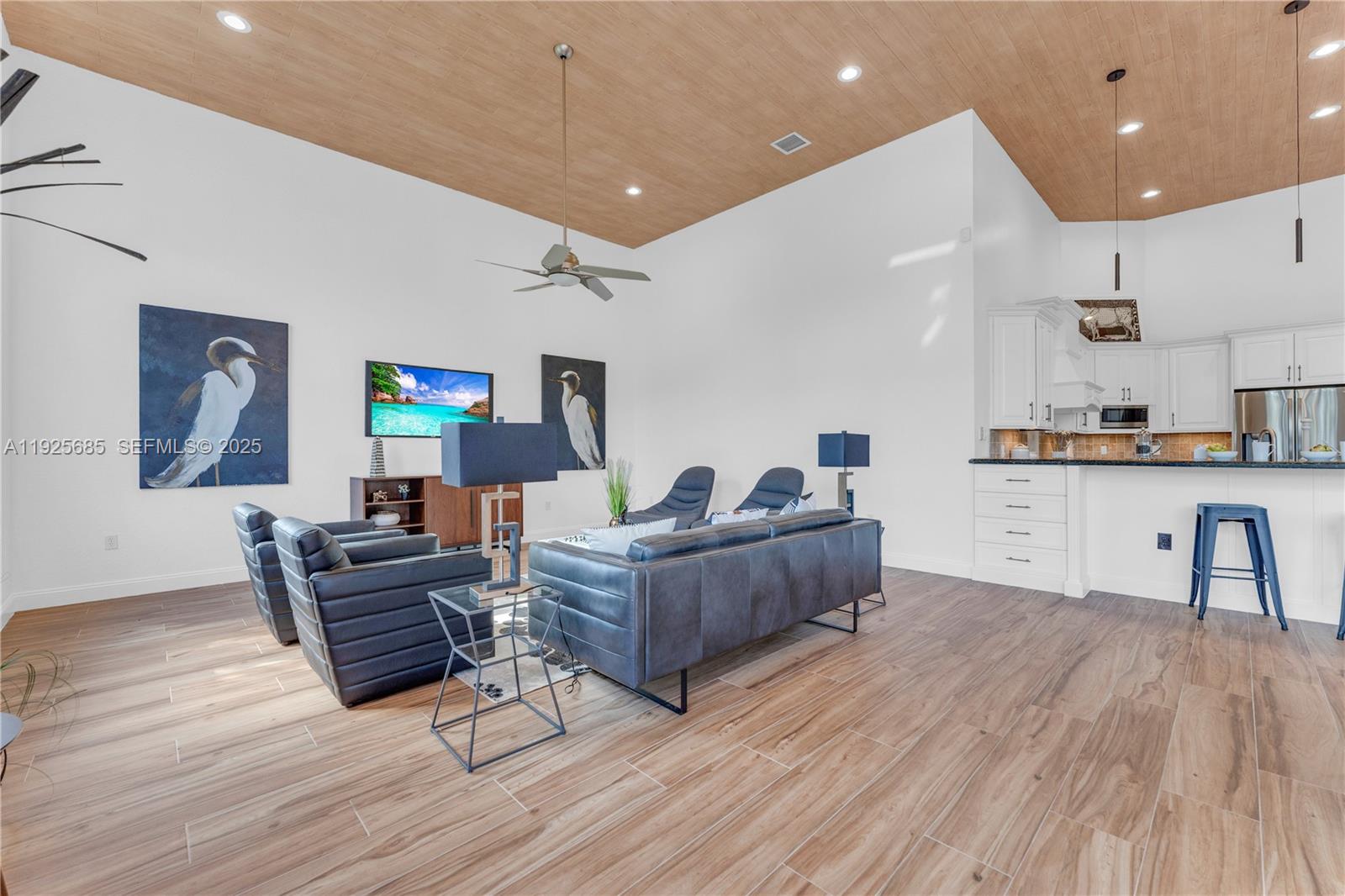 IMAGINATION FARMS EAST - Residential