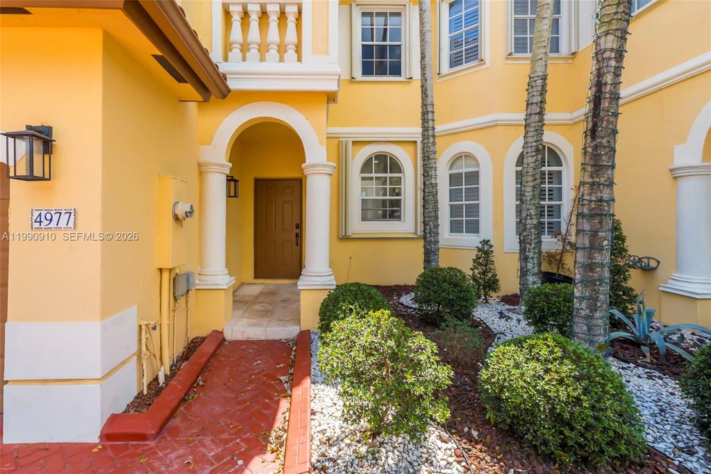 Photo of 4977 SW 135th Way, Miramar, FL 33027 (MLS # A11990910)