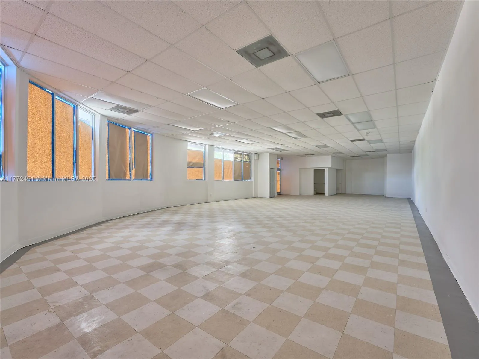 Miami, Florida 33150, United States, ,Residential,Active,97975 Miami, Florida 33150, United States, ,Residential,Active,97975