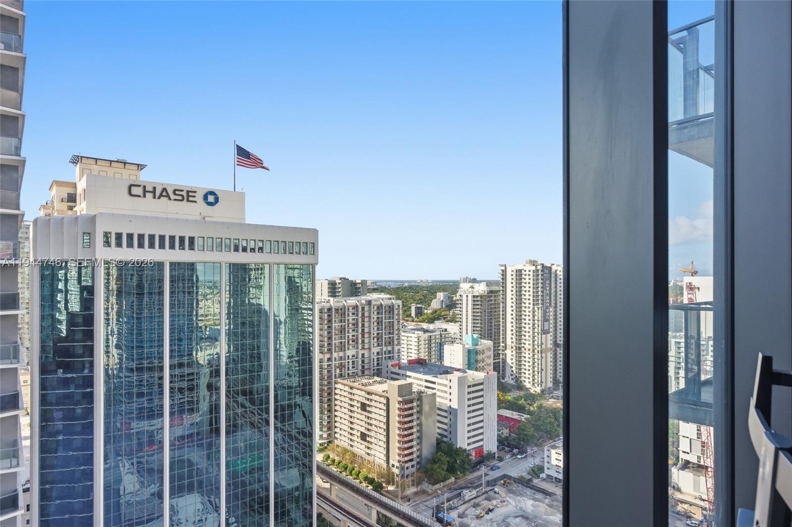 RISE CONDO - Residential