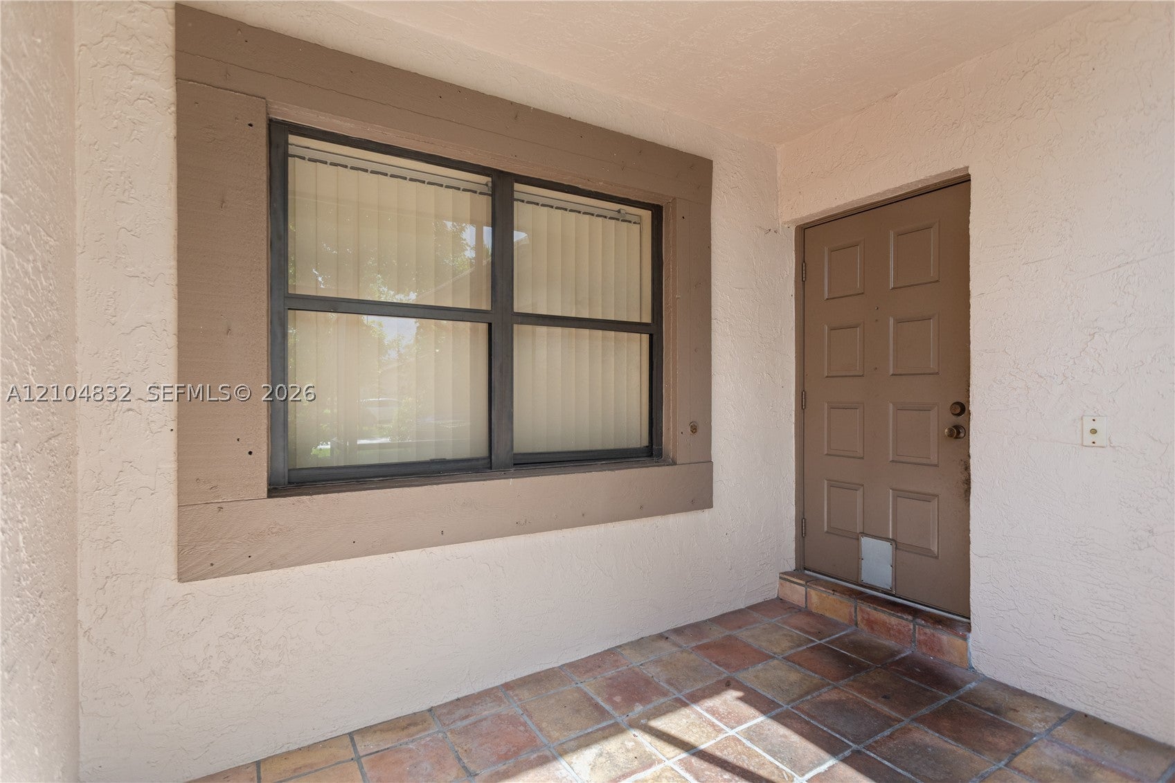 2236 Seagrape Cir