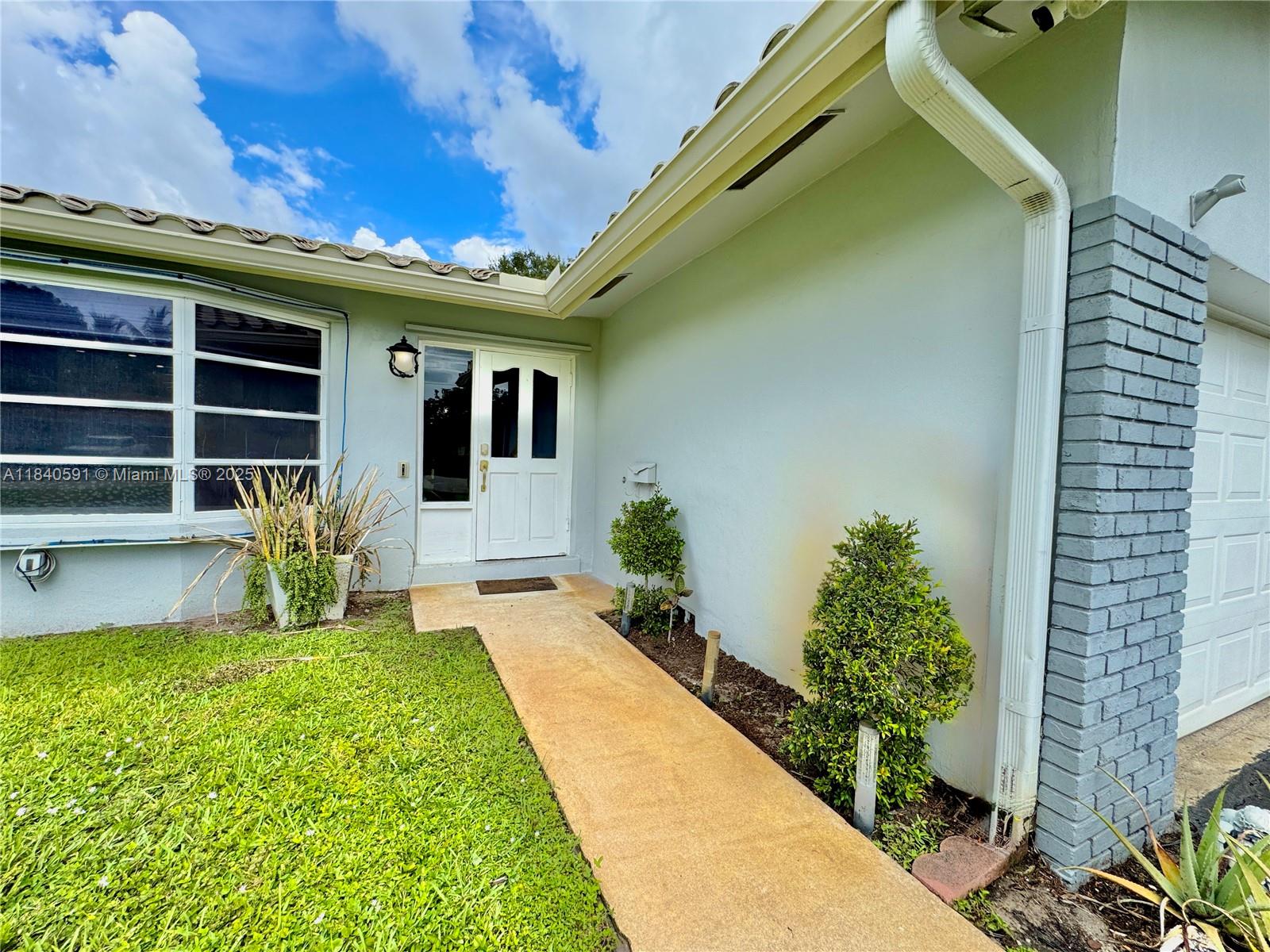 BREEZESWEPT PARK ESTATES - Residential