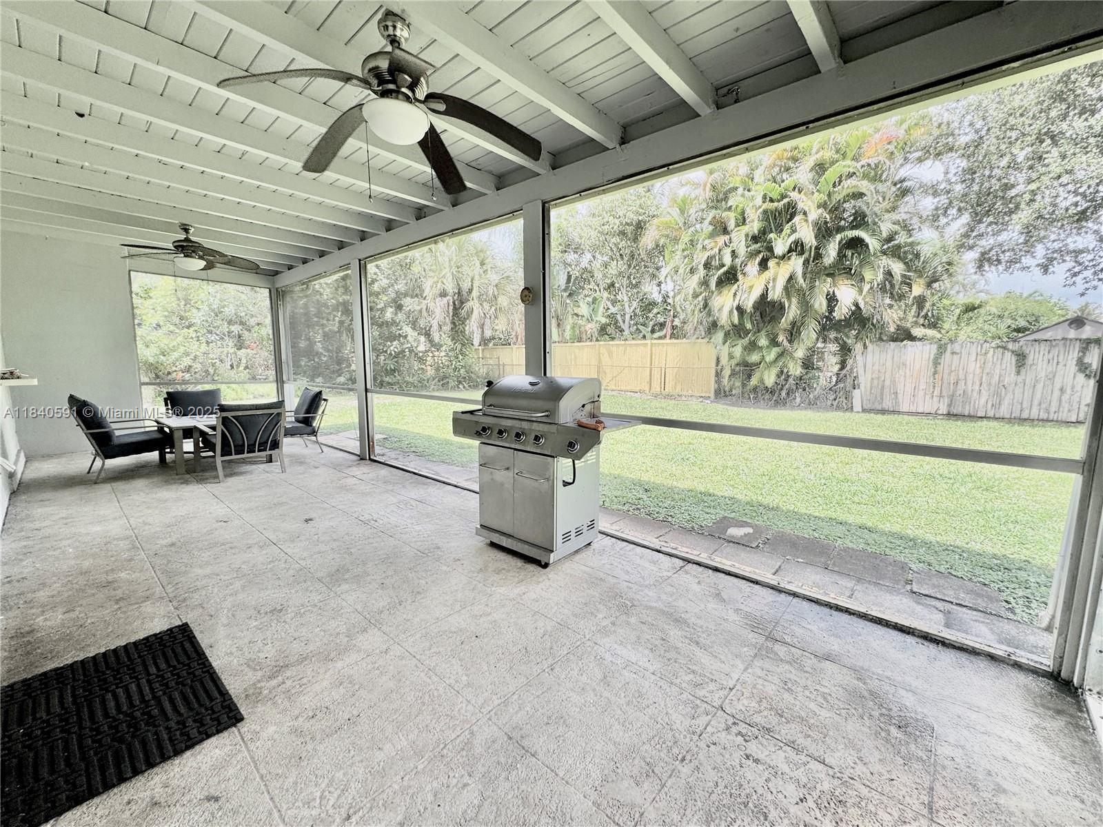 BREEZESWEPT PARK ESTATES - Residential