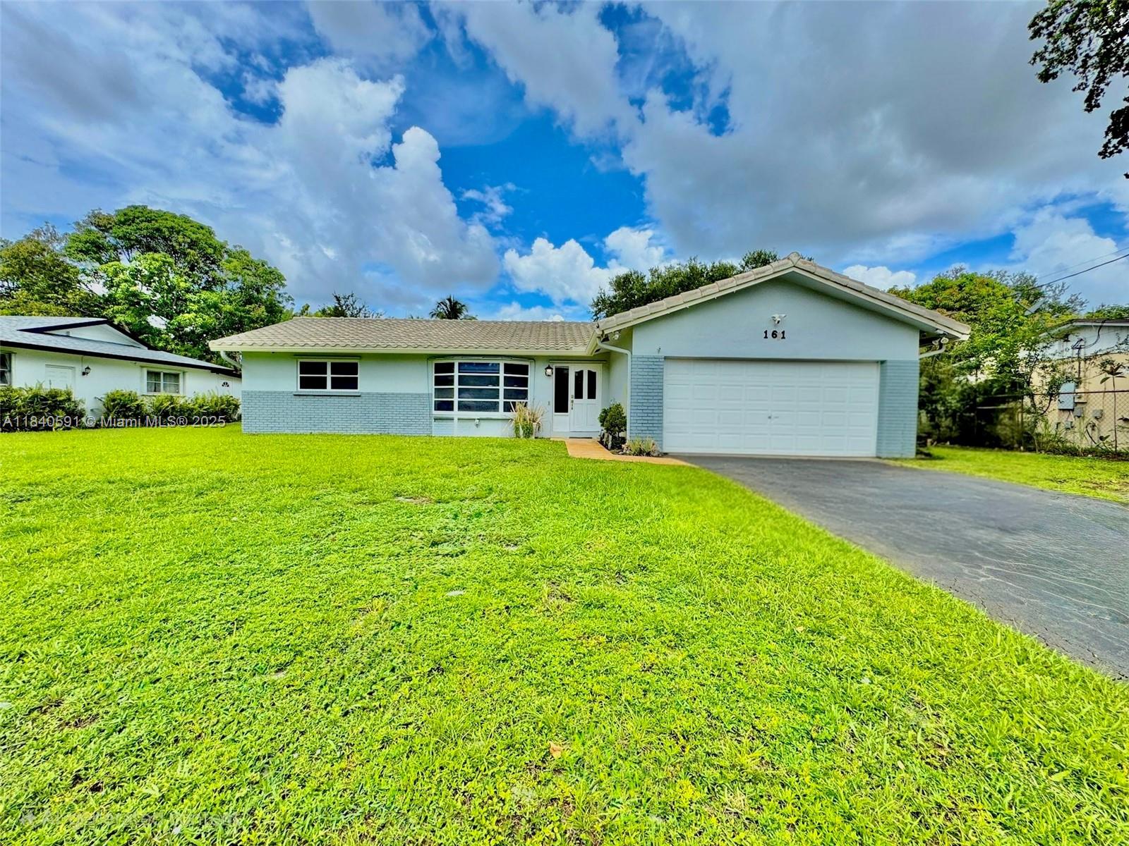 BREEZESWEPT PARK ESTATES - Residential