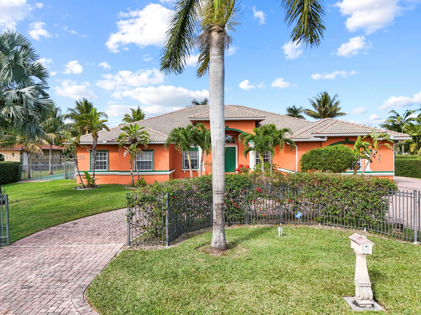 THE REDLANDS SEC 2 - Residential