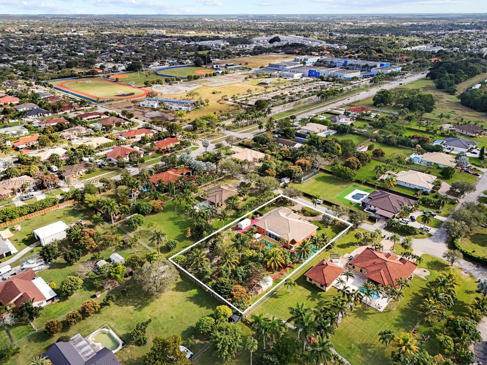 THE REDLANDS SEC 2 - Residential